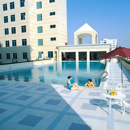 Maoming International Hotel ภายนอก รูปภาพ