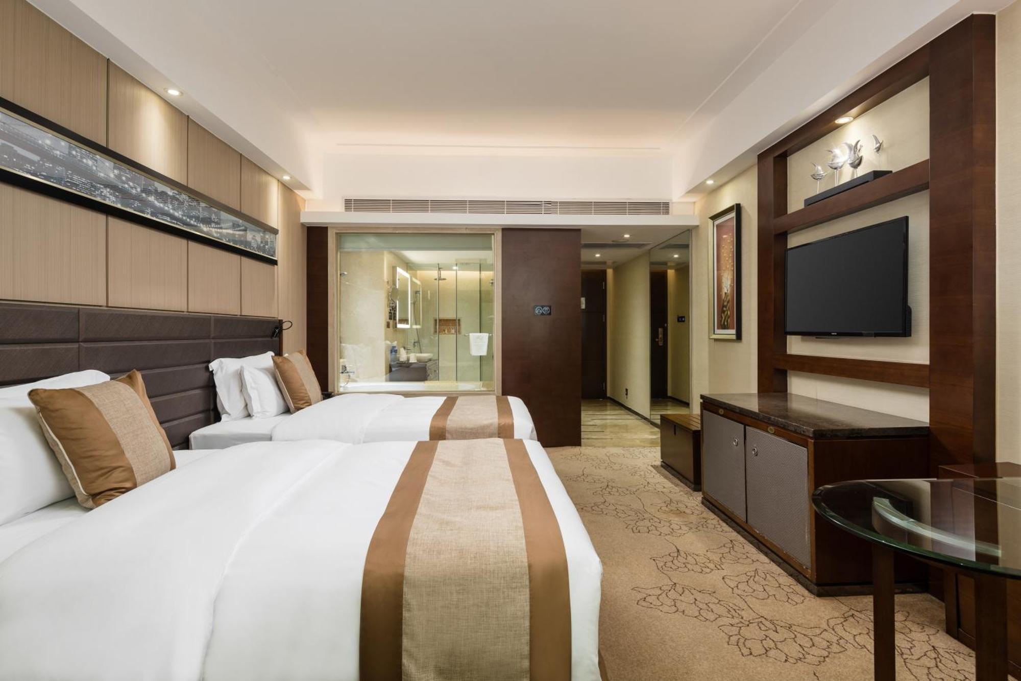 Maoming International Hotel ภายนอก รูปภาพ
