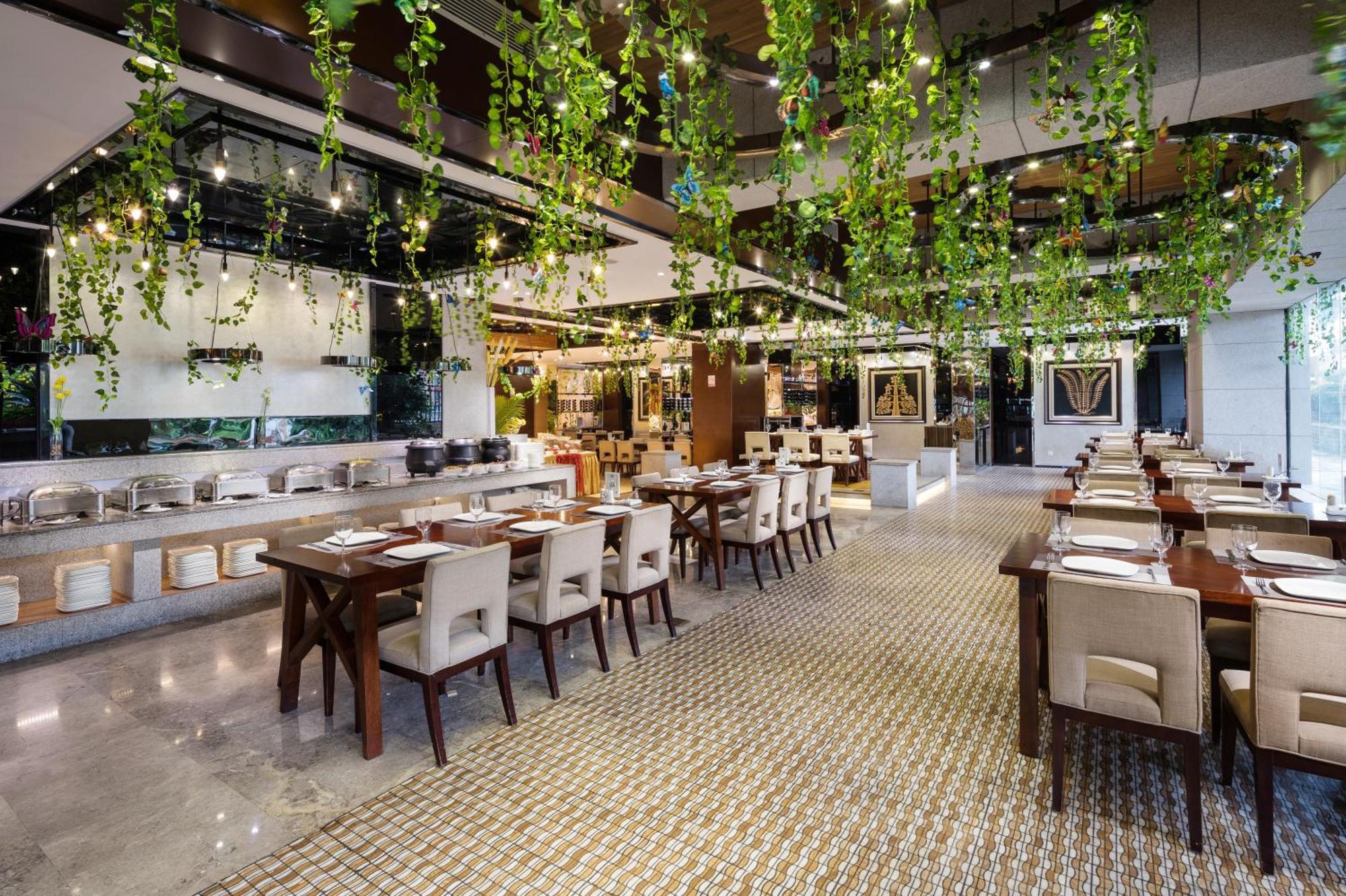 Maoming International Hotel ภายนอก รูปภาพ