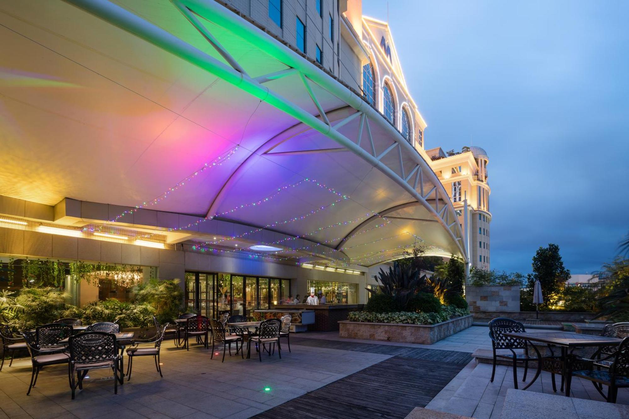 Maoming International Hotel ภายนอก รูปภาพ
